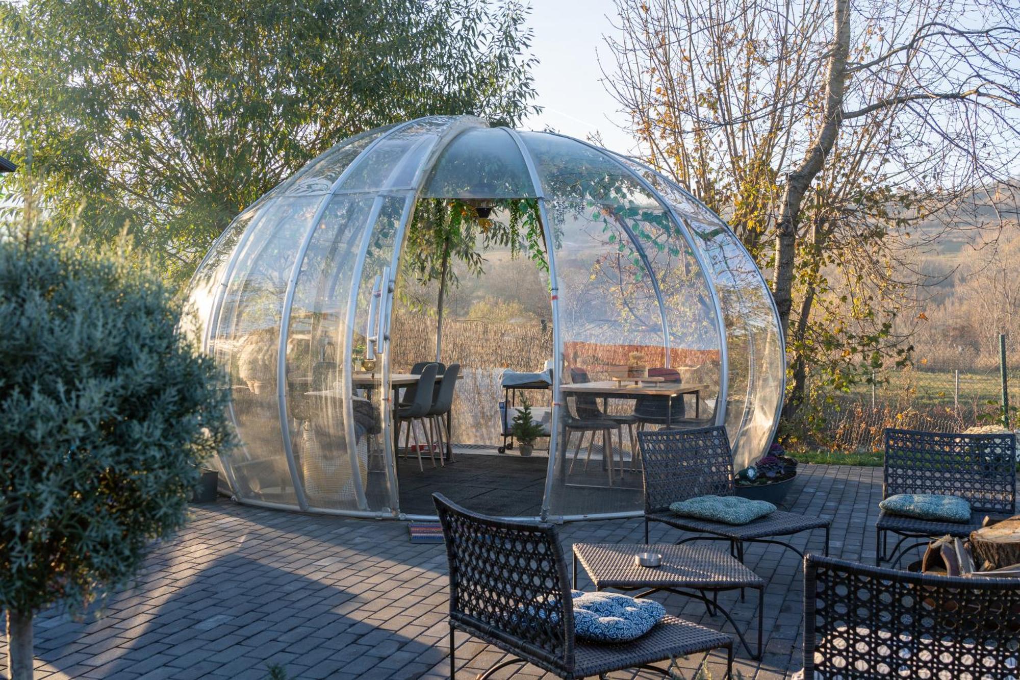 Glamp In Style Pods Resort Μπραν Εξωτερικό φωτογραφία