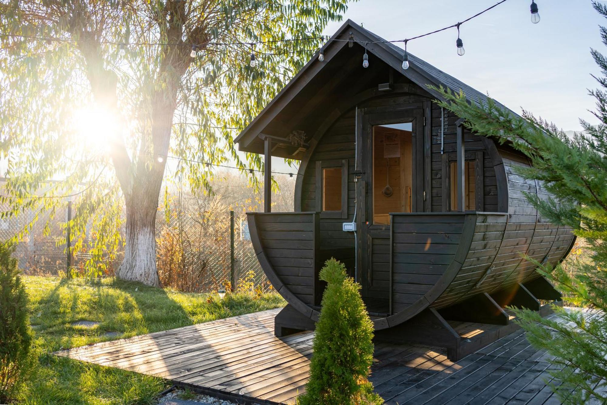 Glamp In Style Pods Resort Μπραν Εξωτερικό φωτογραφία